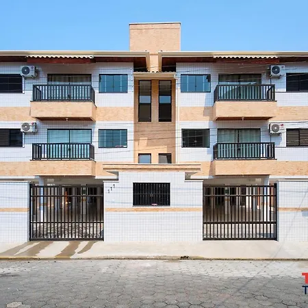 Apartamento com ar condicionado à 100 metros da praia - Edifício Ibiza-2